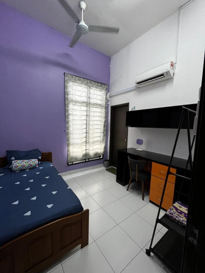 Jb Familia Homestay * Johor Bahru